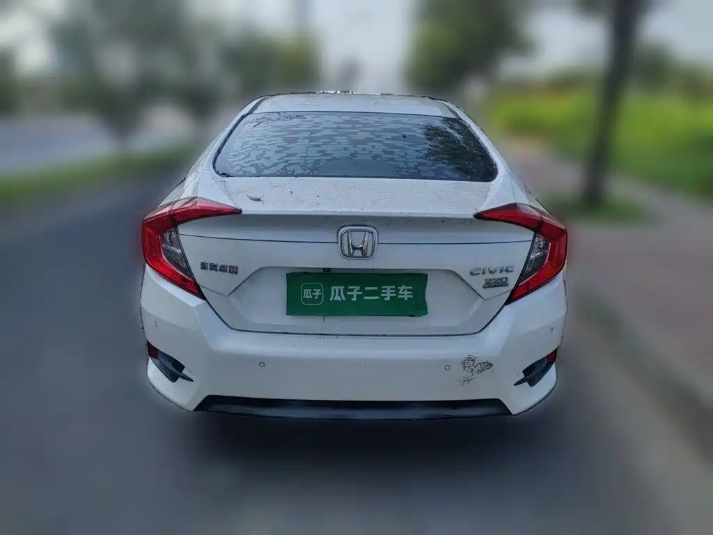 Honda Civic — миниатюра 4