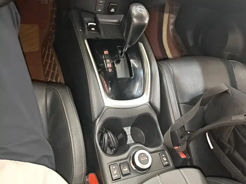 Nissan X-Trail — миниатюра 14