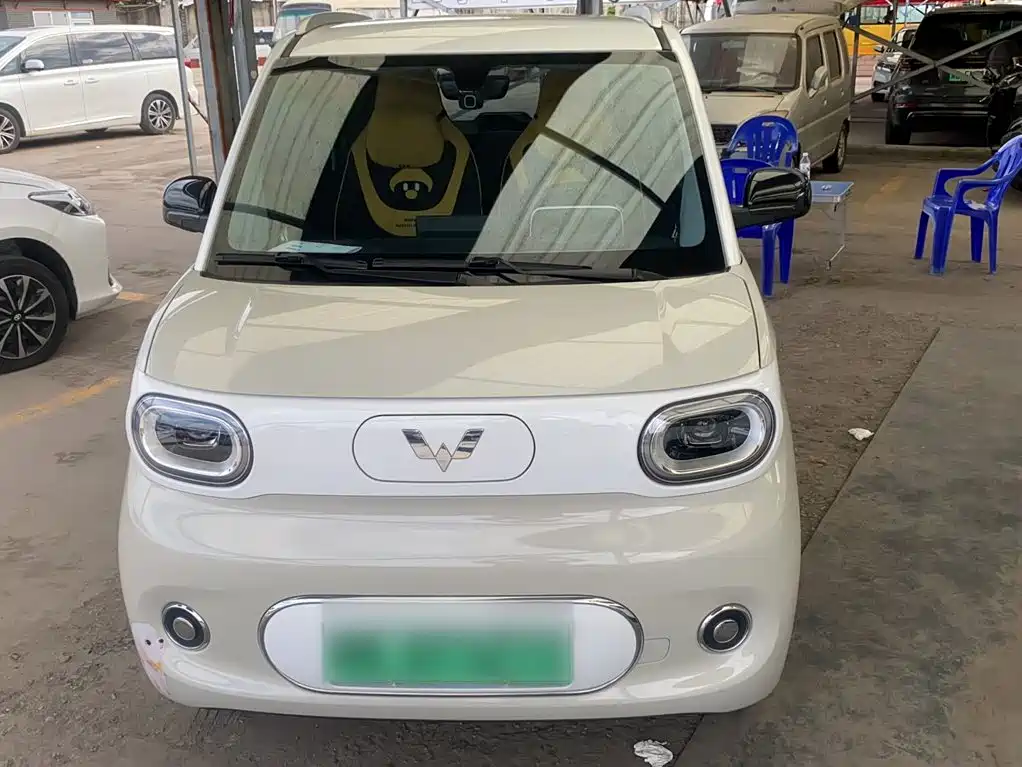 Wuling MINIEV — миниатюра 12
