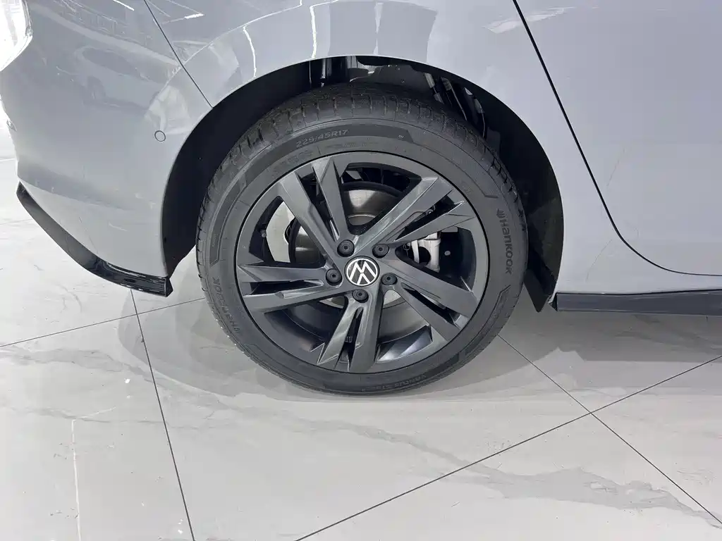 Volkswagen Golf — миниатюра 19