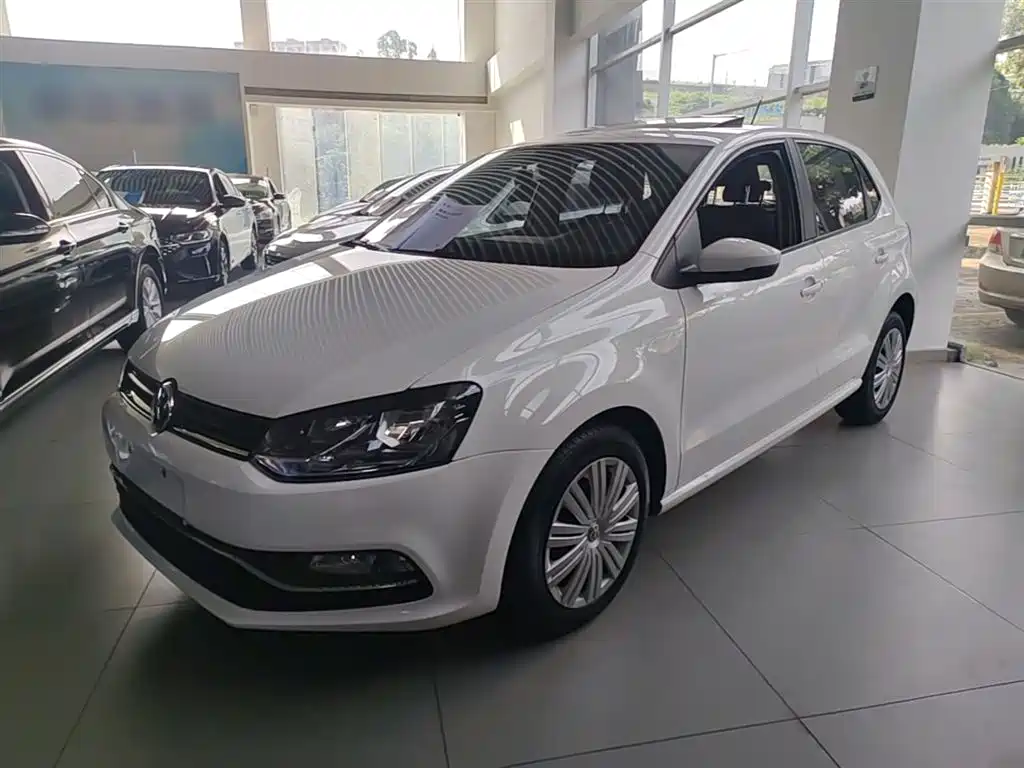 Купить Volkswagen Polo