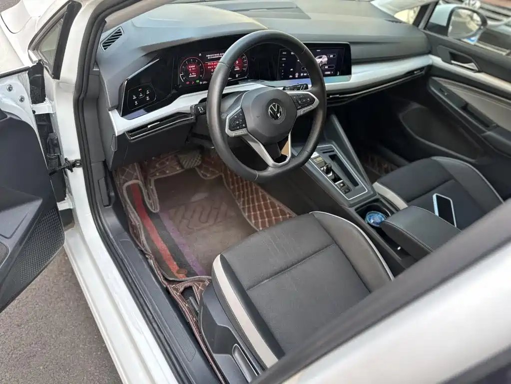 Volkswagen Golf — миниатюра 4