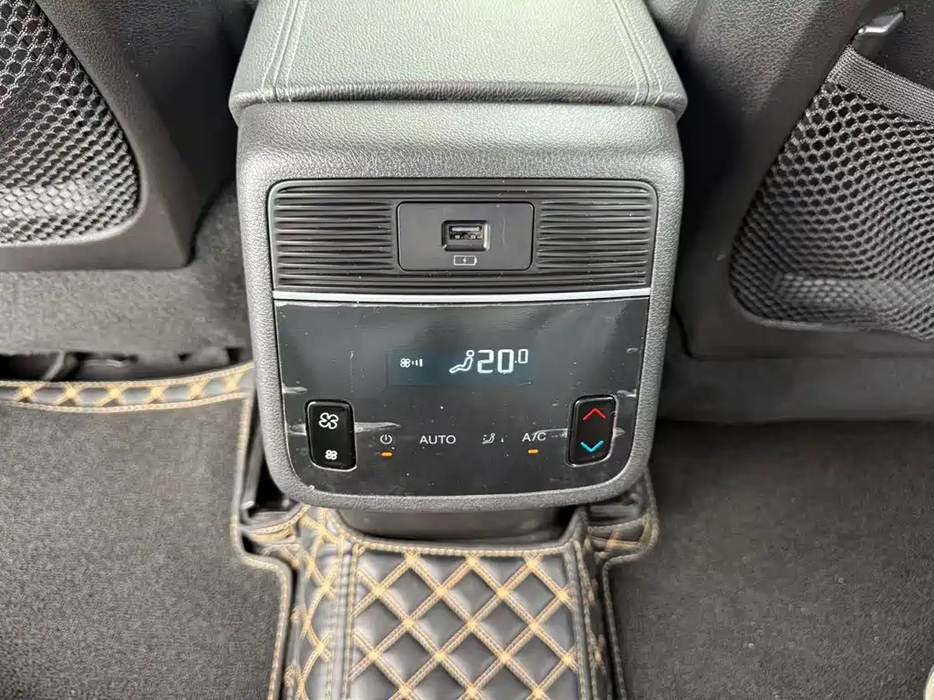 Exeed Landmark 390T 2WD Star Shine Edition, фото 7