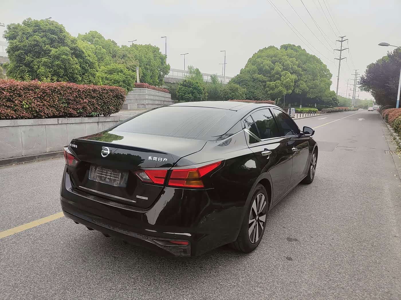 Nissan Teana 2.0 л 2023 г. Чёрный, пробег 40000 км