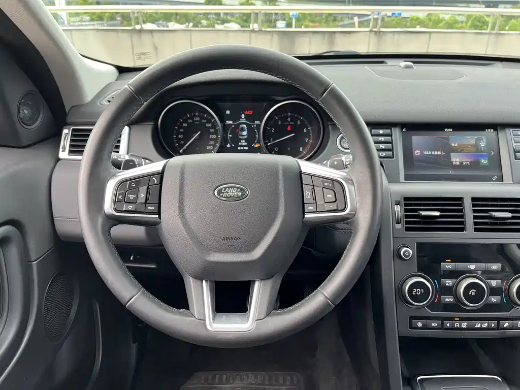 Land Rover Discovery Sport — миниатюра 9