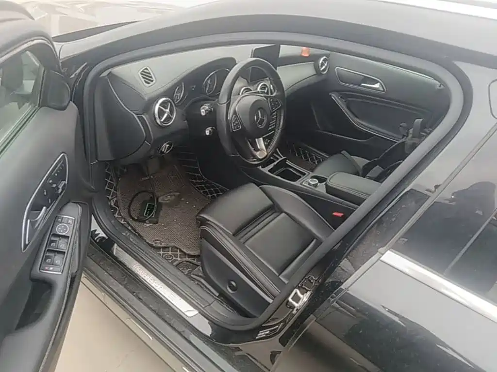 Mercedes-Benz GLA — миниатюра 16