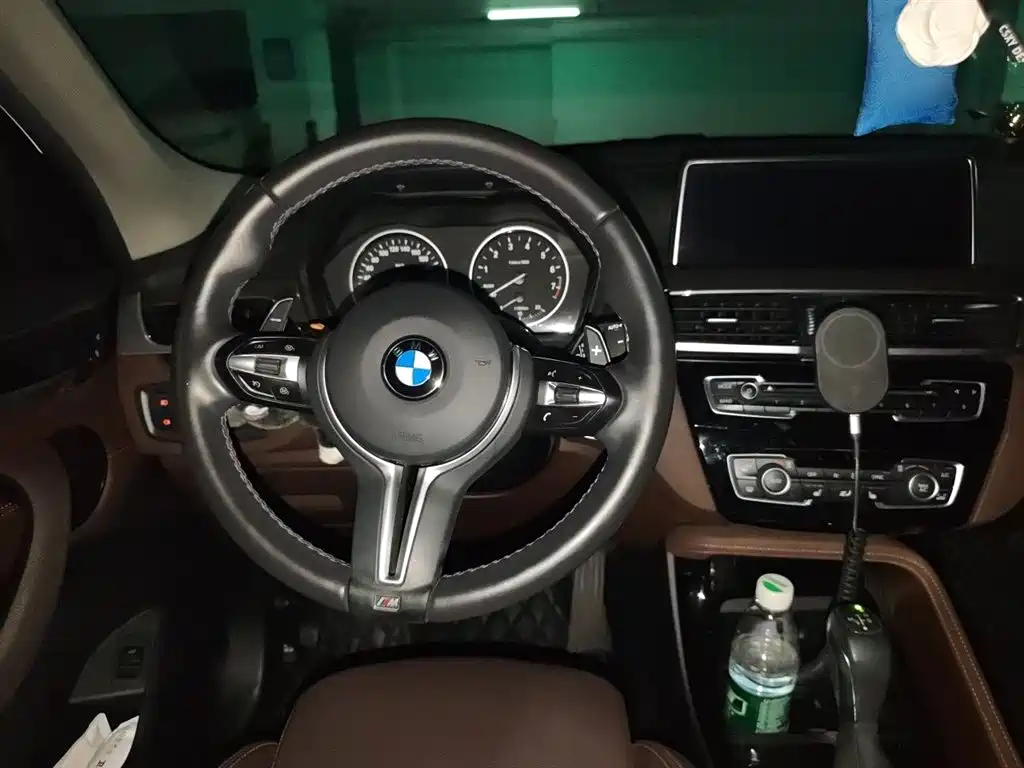 BMW X1 2016 sDrive20Li Luxury