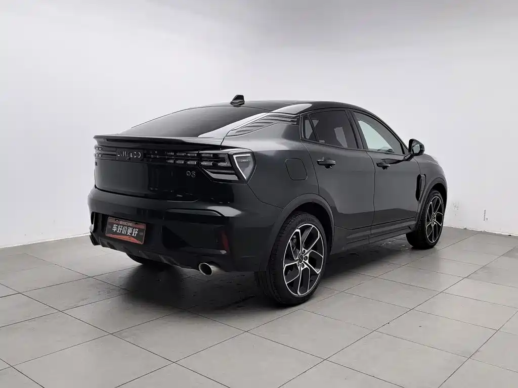 Lynk & Co 05 — миниатюра 2