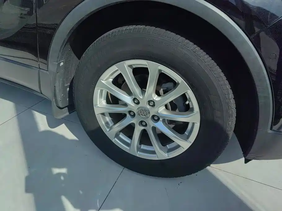 Buick Envision Plus — миниатюра 6