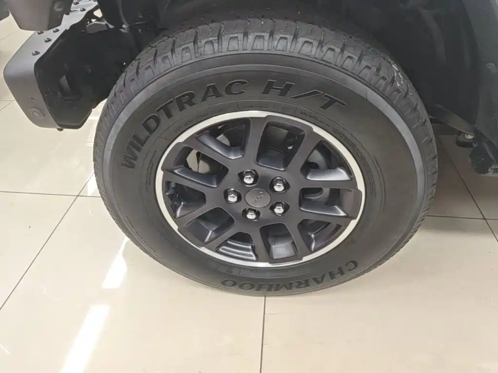 Jeep Gladiator — миниатюра 23