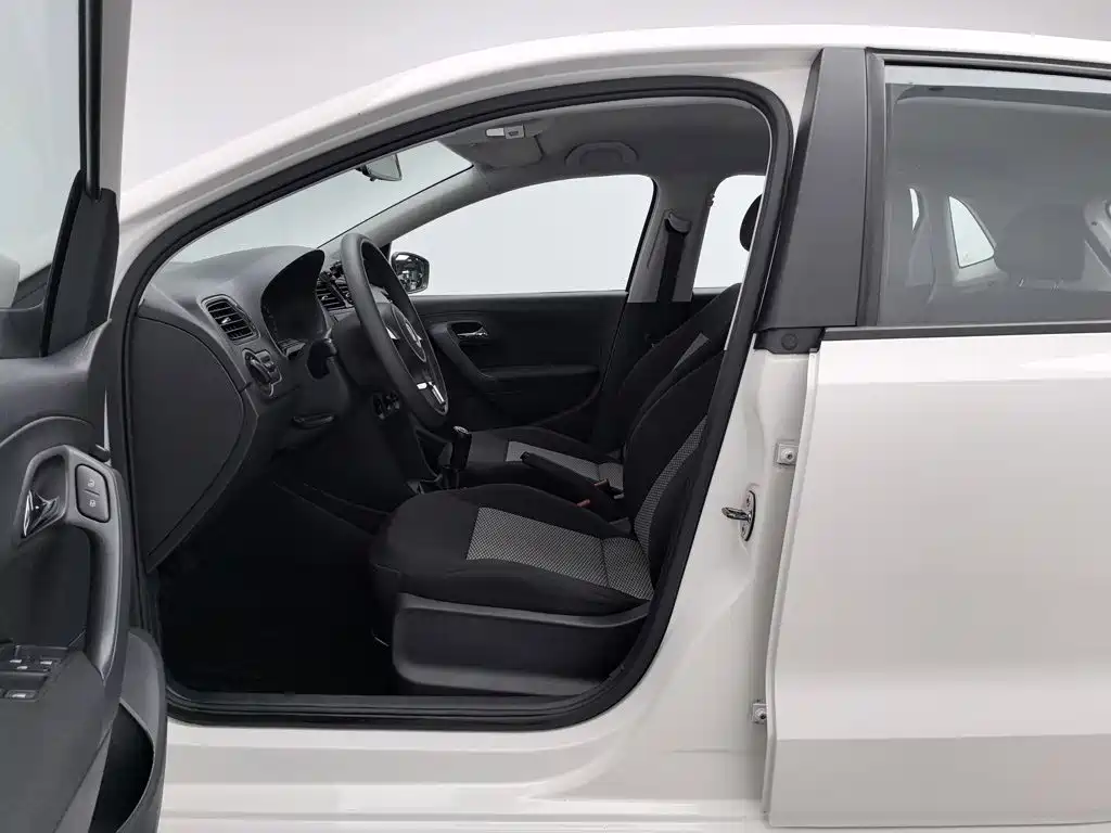 Volkswagen Polo — миниатюра 10