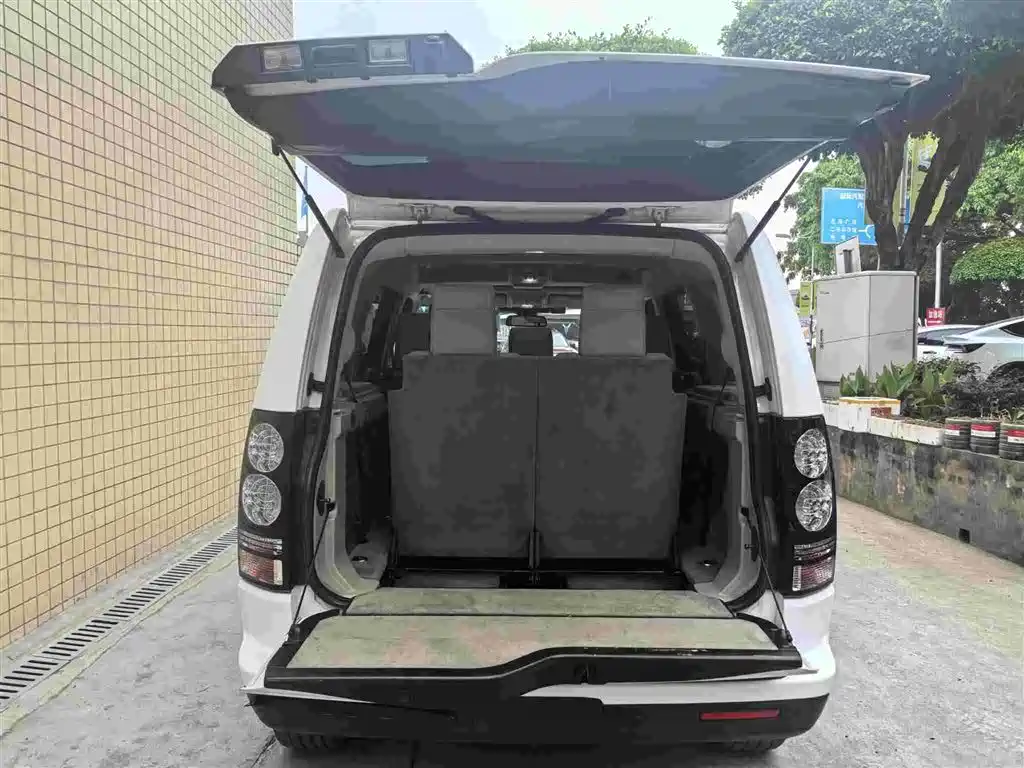 Land Rover Discovery 2014 3.0 SDV6 HSE