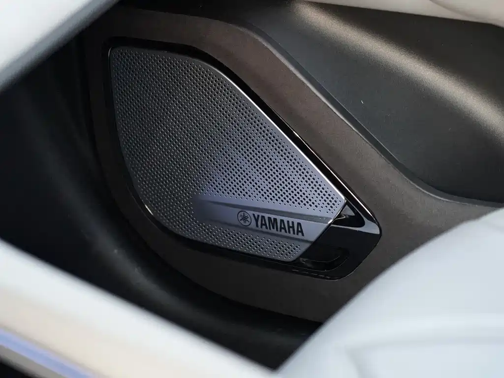 ZEEKR EXTREME KRYPTON 001