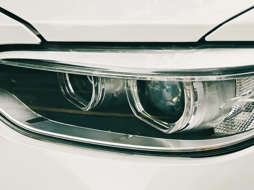BMW 2 Series (Import) — миниатюра 8