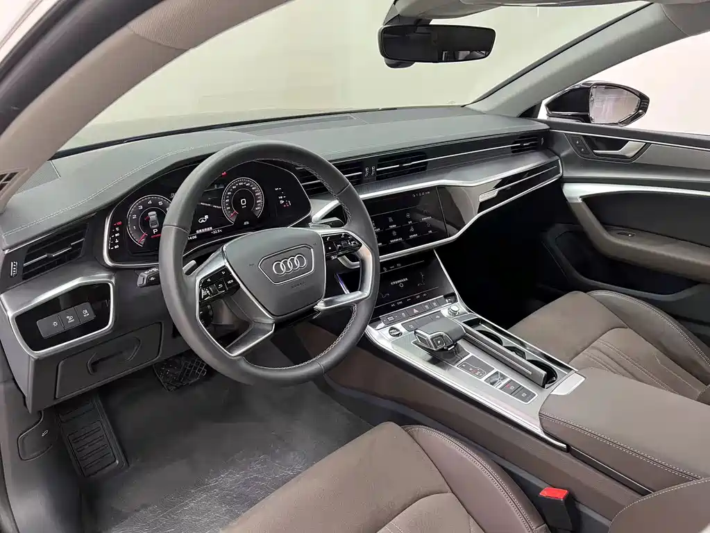 Audi A7L — миниатюра 16