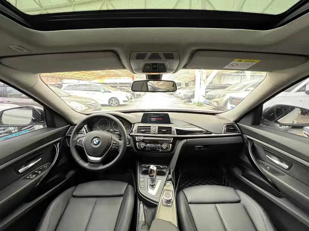BMW 3 Series GT — миниатюра 6