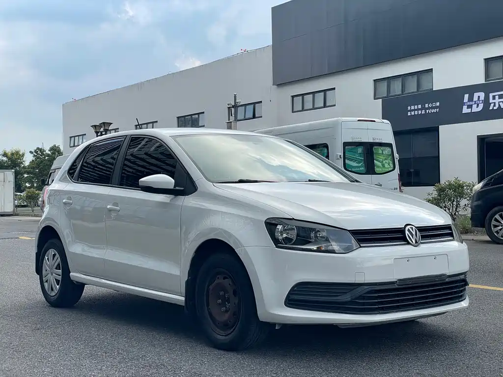 Volkswagen Polo — миниатюра 3