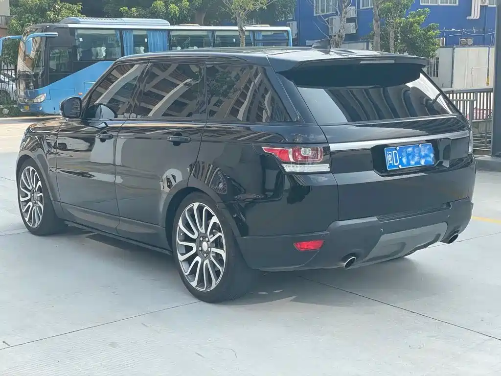 Land Rover Sport — миниатюра 6