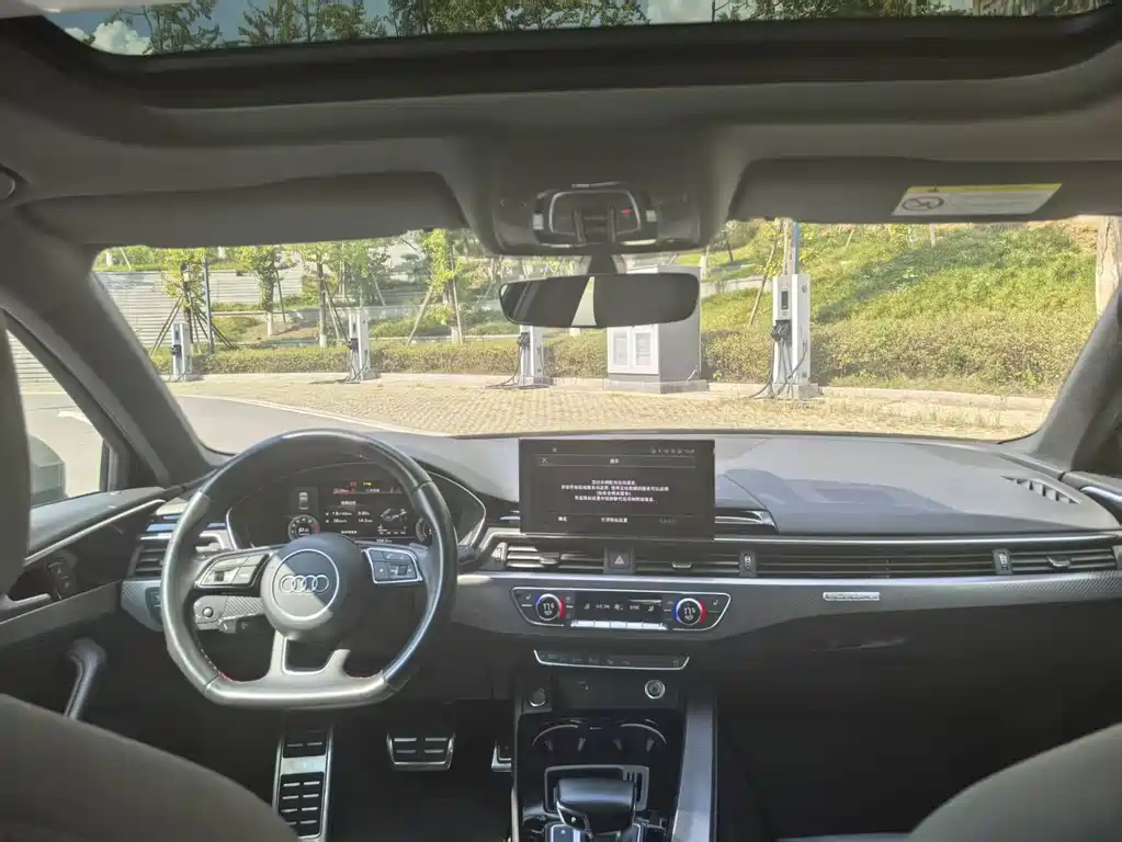 Audi A4L — миниатюра 7