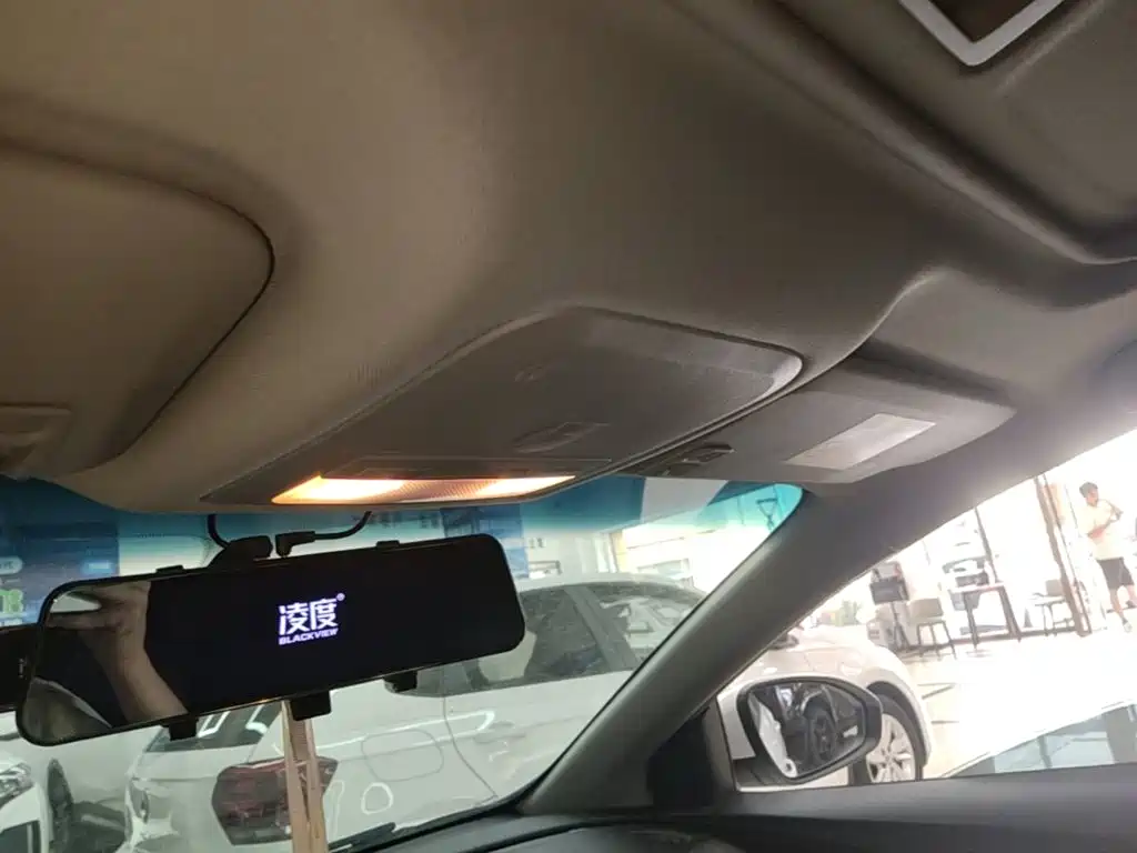 Buick Excelle — миниатюра 18