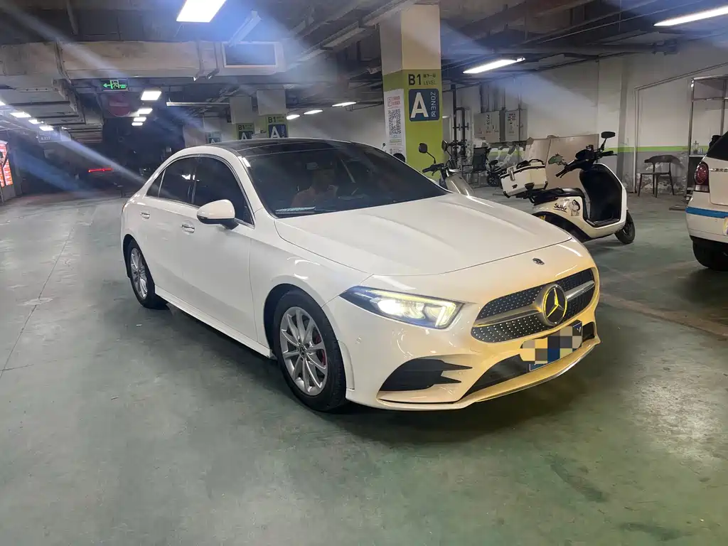 Mercedes-Benz A-Class — миниатюра 3