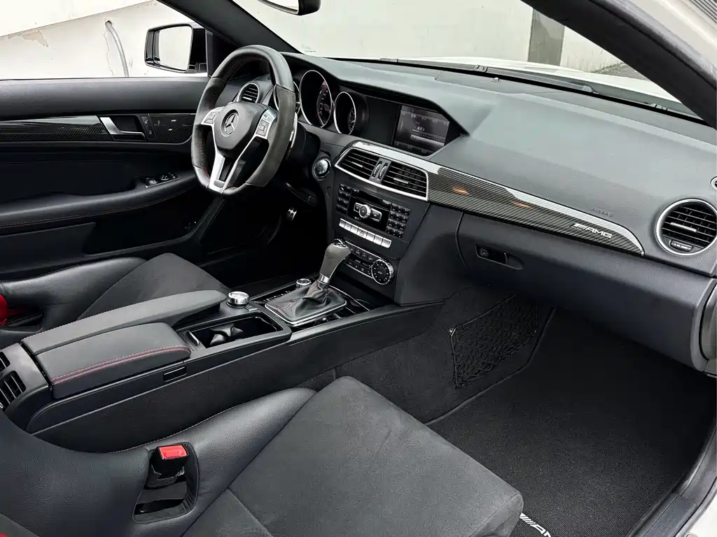 Mercedes-Benz C-Class AMG — миниатюра 19