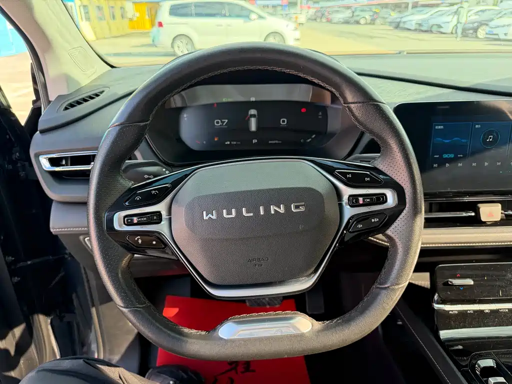 Wuling Victory — миниатюра 11
