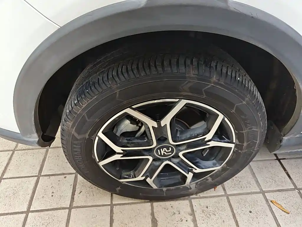 BYD Yuan Pro — миниатюра 23