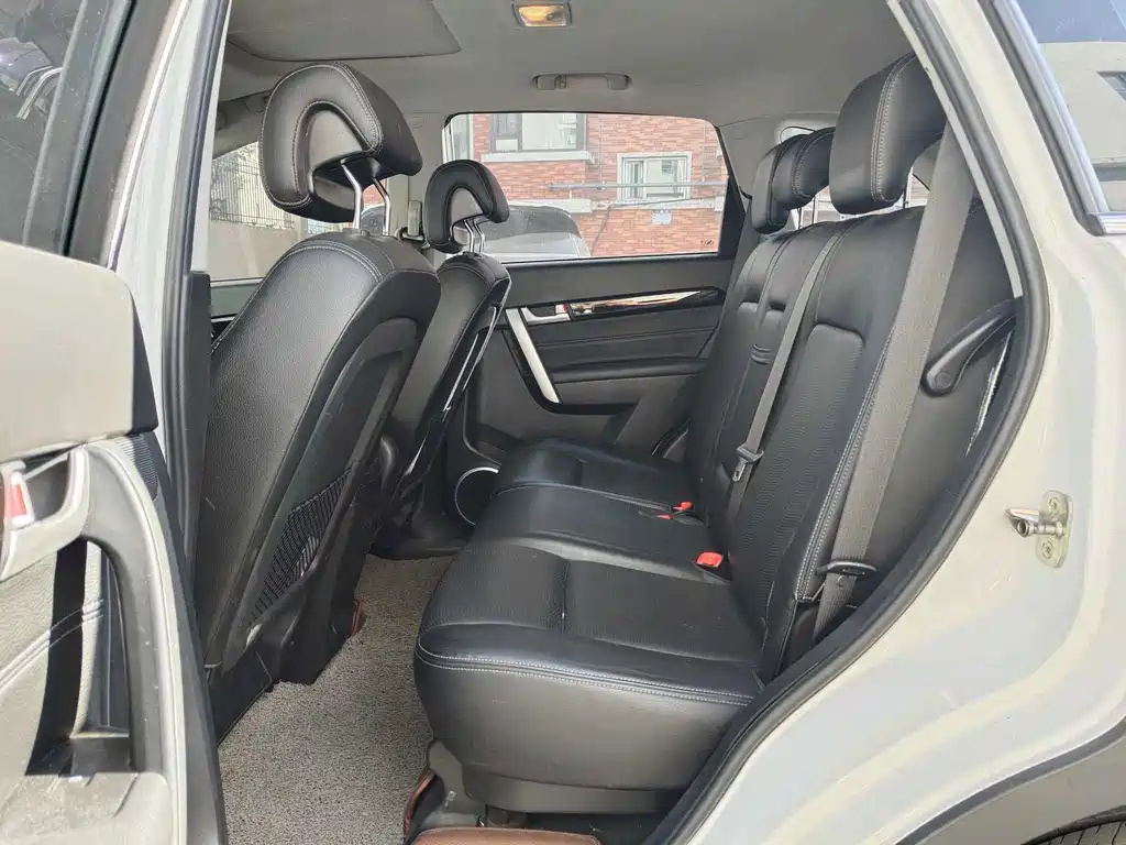 Chevrolet Captiva — миниатюра 5