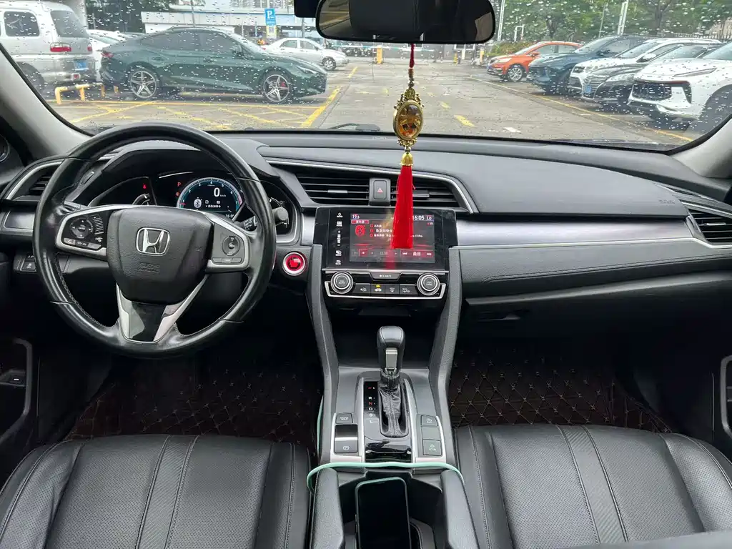 Honda Civic — миниатюра 4