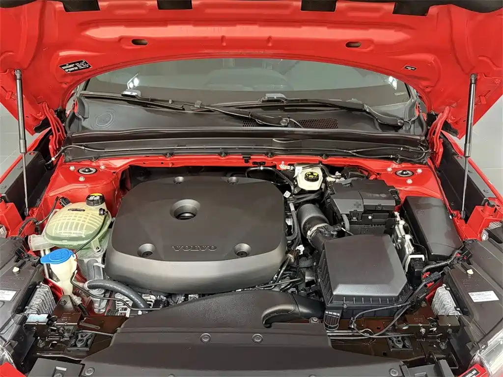 Volvo XC40 — миниатюра 8