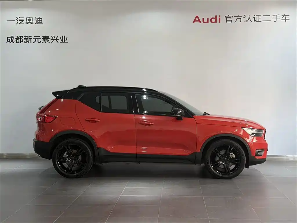 Volvo XC40 — миниатюра 3