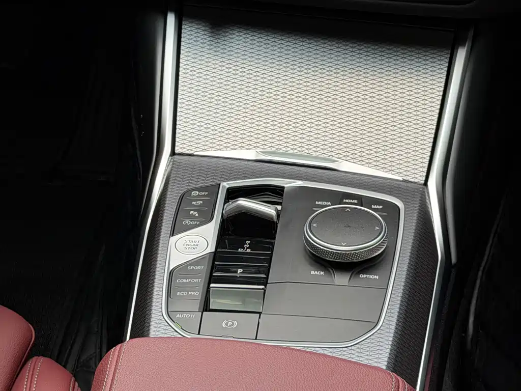 BMW 3 Series — миниатюра 10