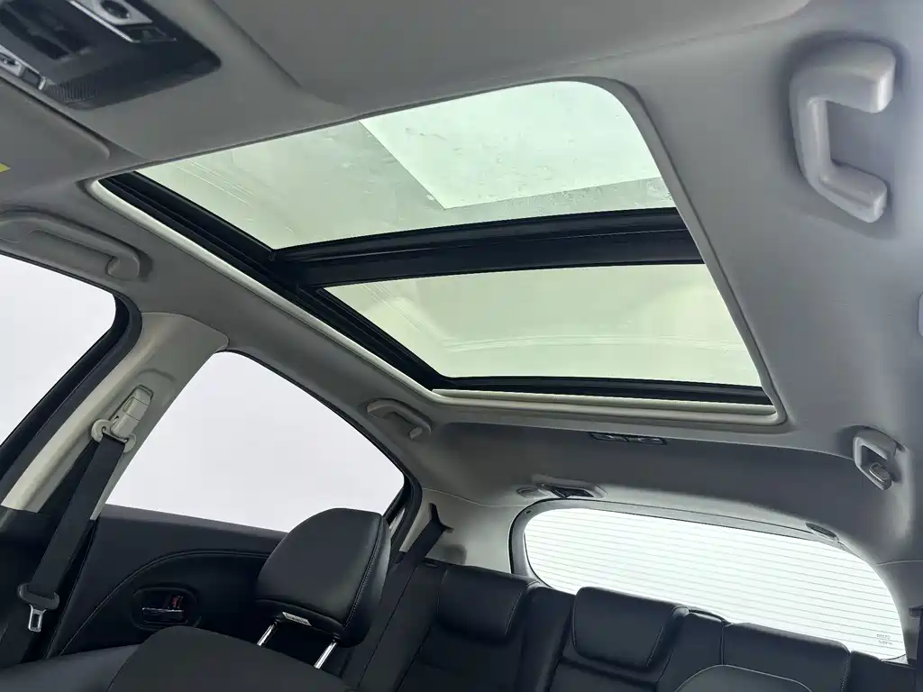 Honda Vezel — миниатюра 11