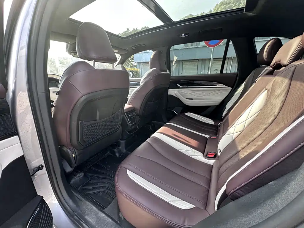 Geely Xingyue L — миниатюра 10