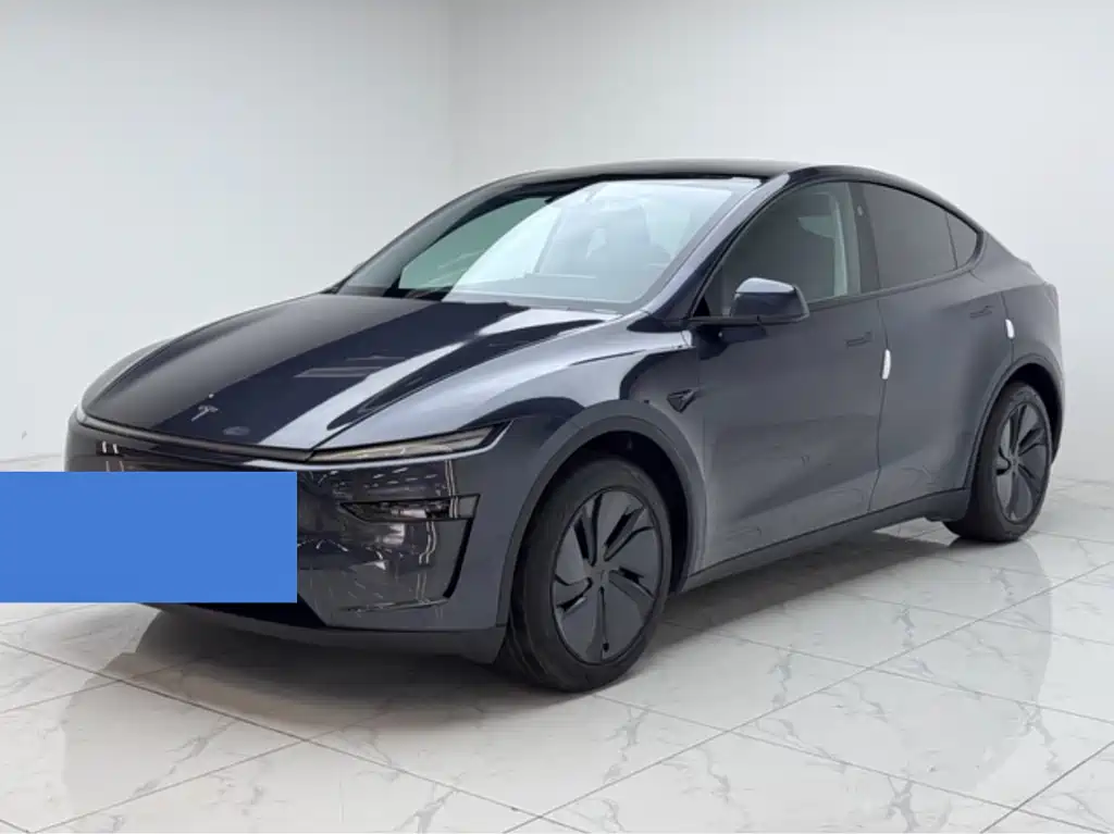 Tesla Model Y 2025