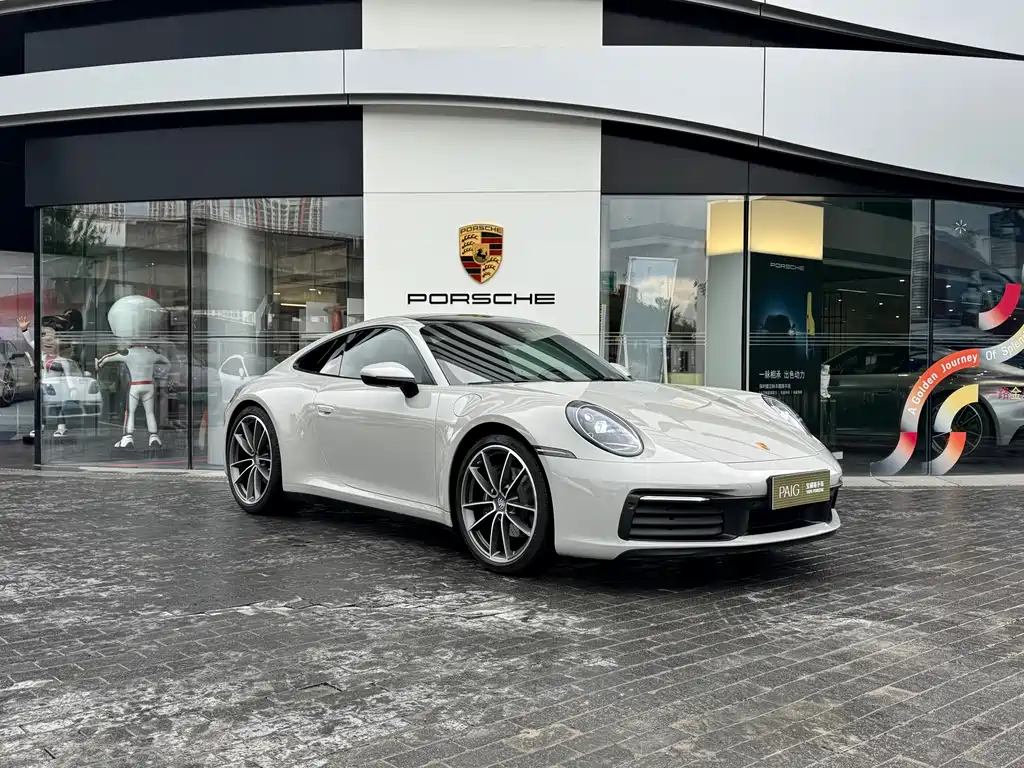 Porsche 911 2023 Carrera 3.0T