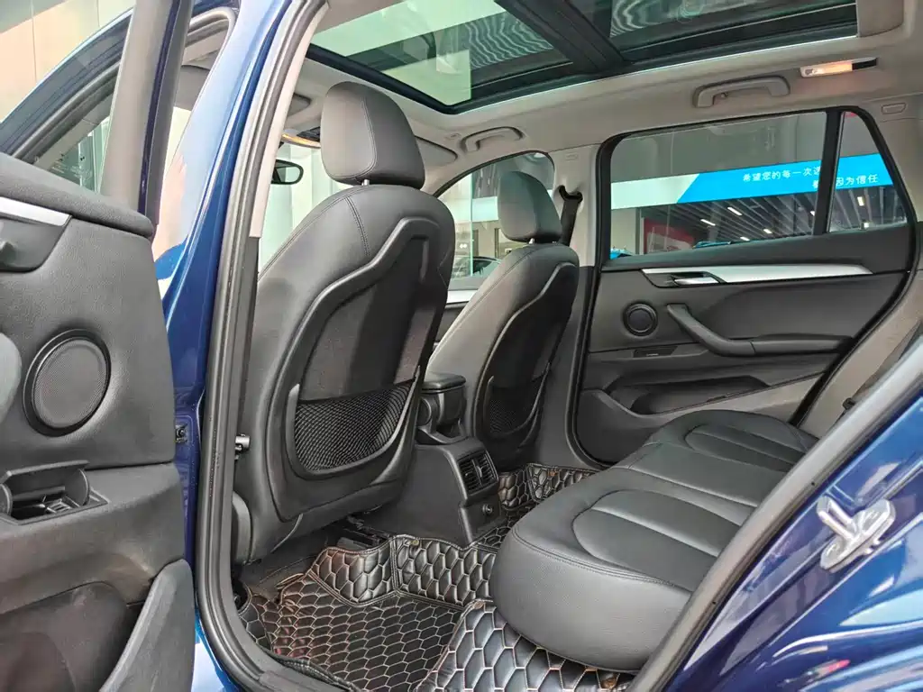 BMW X1 — миниатюра 9