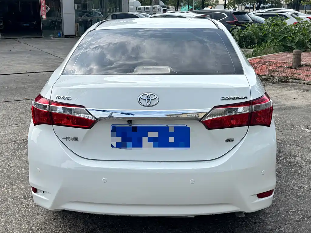 Toyota Corolla — миниатюра 5