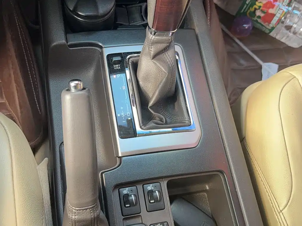 Toyota Prado — миниатюра 14