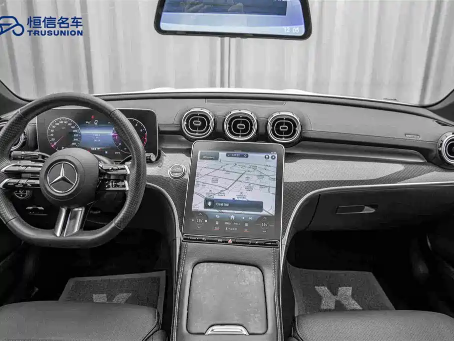 Mercedes-Benz C-Class — миниатюра 13