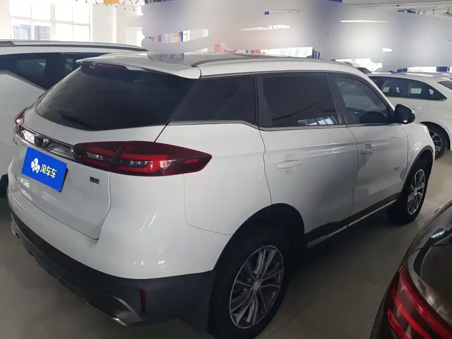 Geely Boyue — миниатюра 3