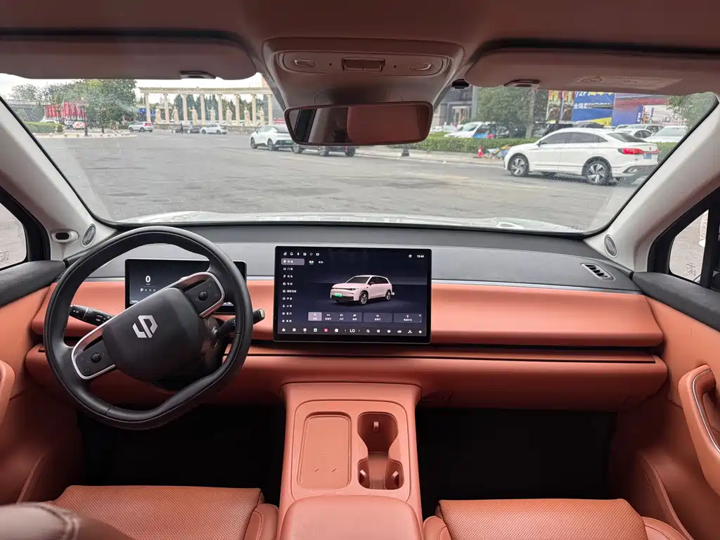 Leapmotor Leapmotor C10 — миниатюра 7