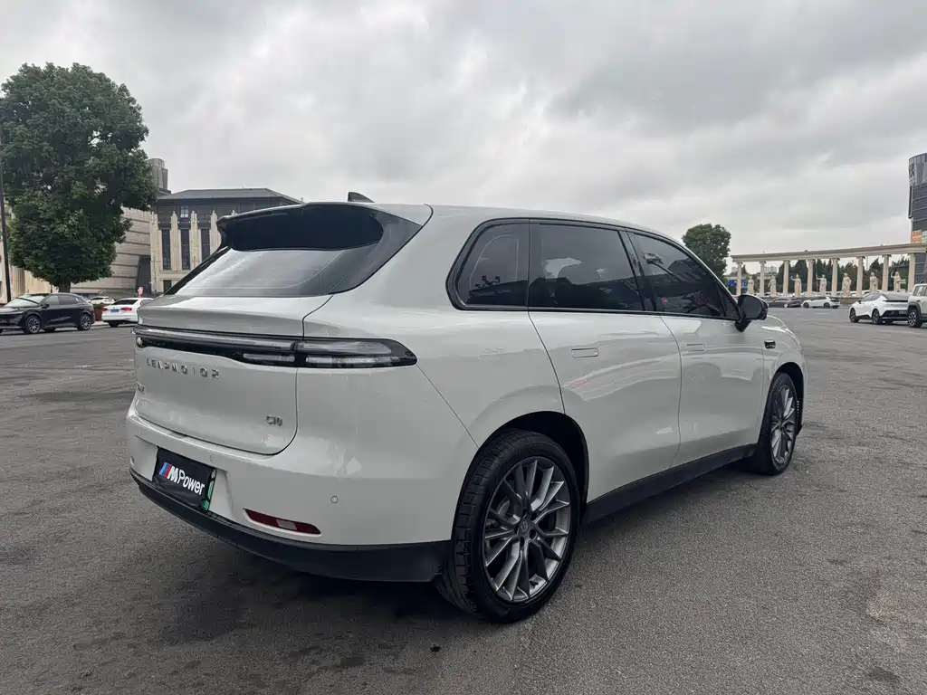Leapmotor Leapmotor C10 — миниатюра 10
