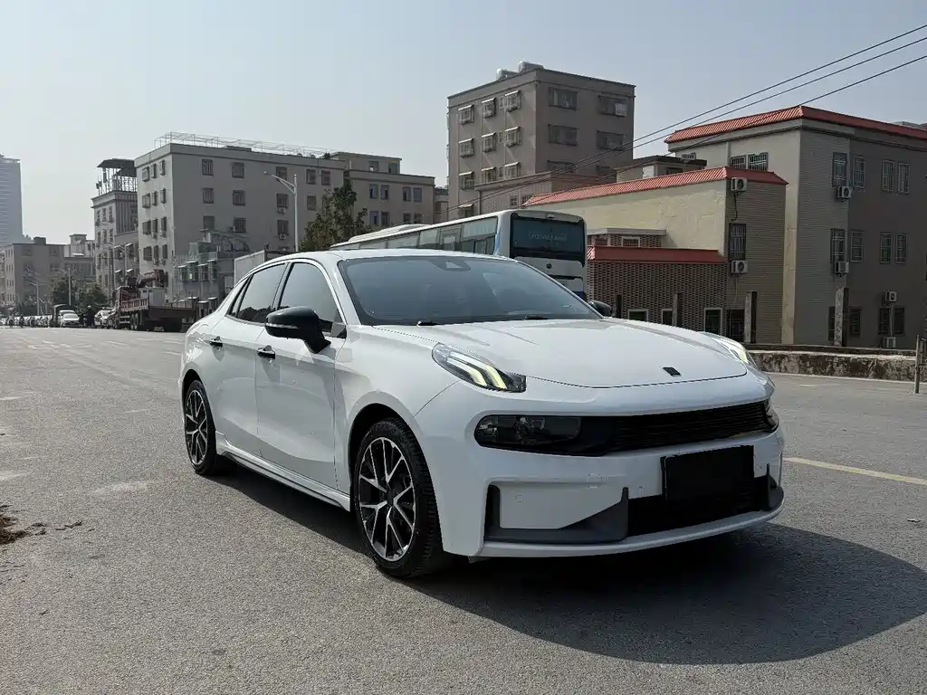LYNK 03
