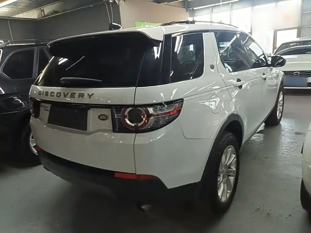 Land Rover Discovery Sport — миниатюра 7
