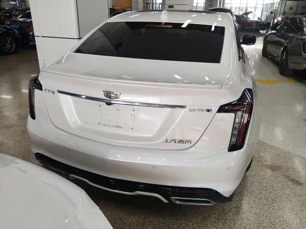 Cadillac CT5 — миниатюра 12