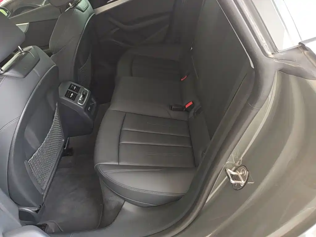 Audi A5 (Import) — миниатюра 17