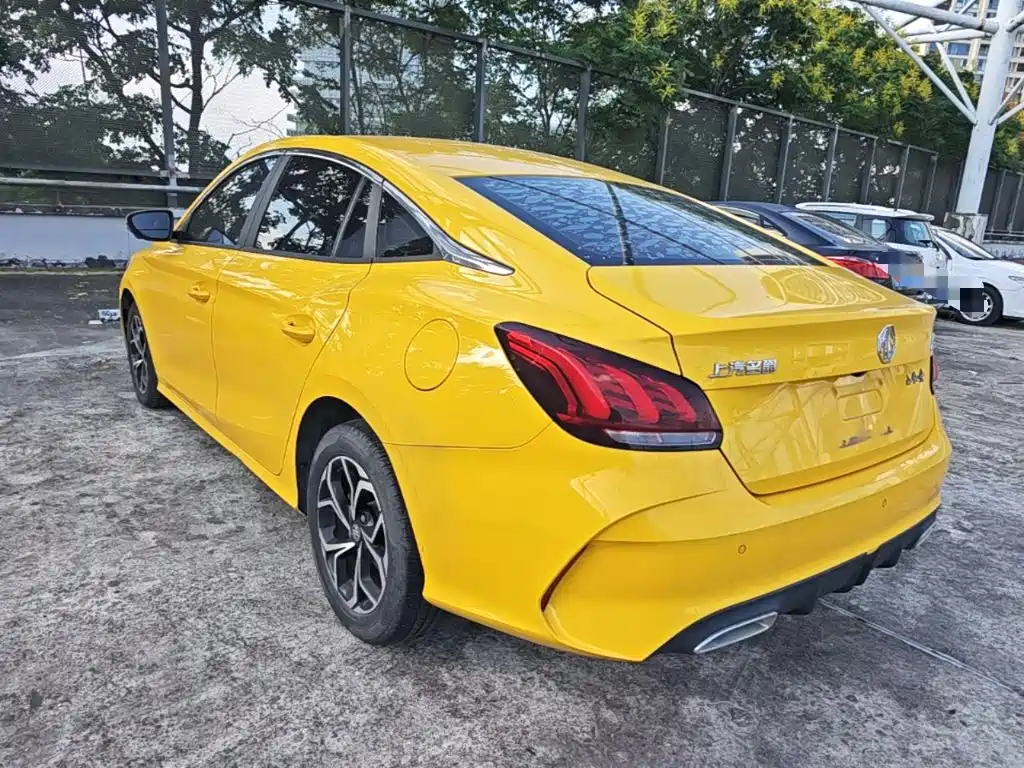 MG MG5 — миниатюра 5