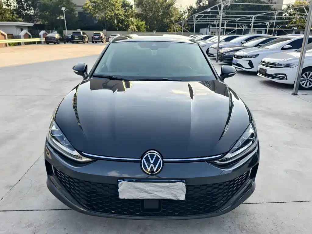 Volkswagen Lamando — миниатюра 2